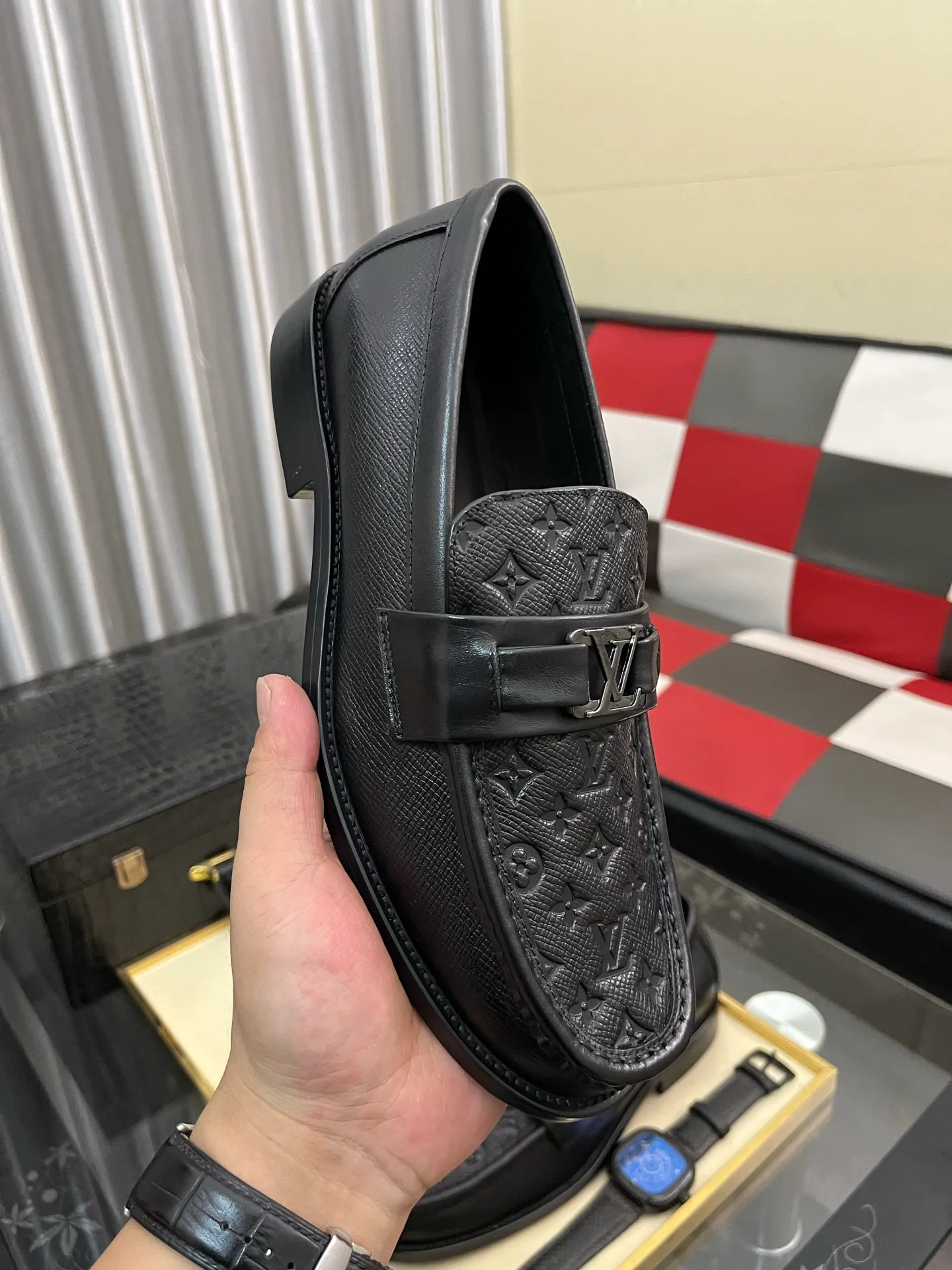 Men's Men's Shoes Men's Men's Shoes 💰520⌚️⌚️[LV] The most popular classic Louis Vuitton leather shoes. Synchronized with the official website, the upper adopts Italian imported upper embossing➕comfortable cowhide lining, fashionable atmosphere, unique brand and unique craftsmanship. Highlighting the hot style of the new year. Stop hesitating, stop wandering, get it now. Code number: 38--44. 3️⃣colors available